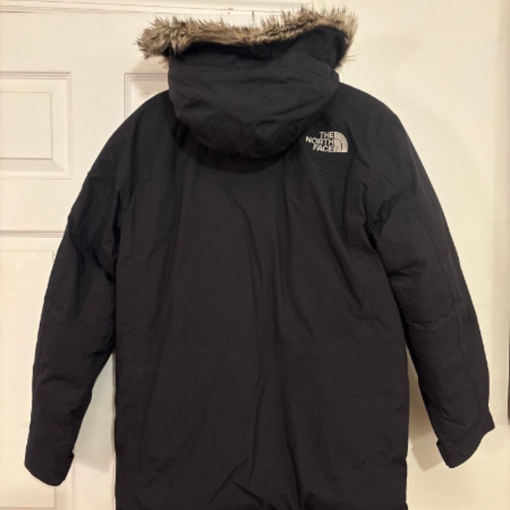 The North Face - Men's Winter Parka Size MED